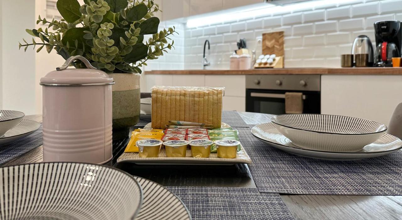 Valtetsiou Central 50Sqm Apt In Athens Apartment Bagian luar foto